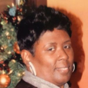 Meet your Posher, Yolanda